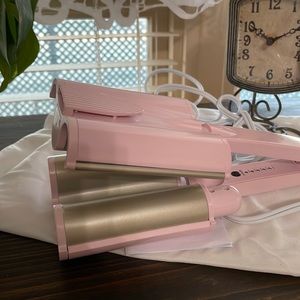 Tsuyagla Jindin 3 barrell hair curler